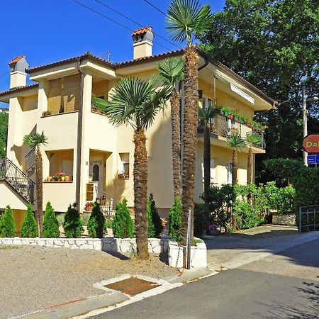 Apartments With A Parking Space Opric, Opatija - 7728 Lovran Ngoại thất bức ảnh